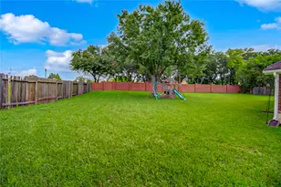 15318 Amesbury Ln, Sugar Land, TX 77478 - Photo 46
