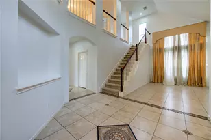 15318 Amesbury Ln, Sugar Land, TX 77478 - Photo 10