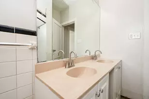 5049 Jefferson St, Houston, TX 77023 - Photo 22