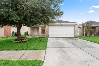 1614 Wooded Acres Drive, Humble, TX 77396 - Photo 2