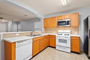 1614 Wooded Acres Dr, Humble, TX 77396 - Photo 10