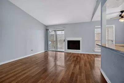 700 Thicket Lane #304, Houston, TX 77079 - Photo 10