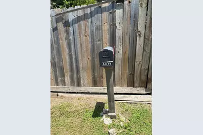 3219 Evella Street, Houston, TX 77026 - Photo 2