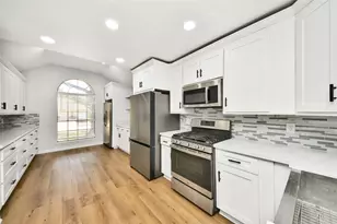 1419 Hudgens Ave, Katy, TX 77493 - Photo 12