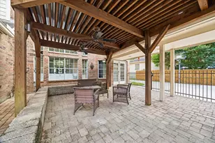 2214 Deer Cove Trail, Kingwood, TX 77339 - Photo 26