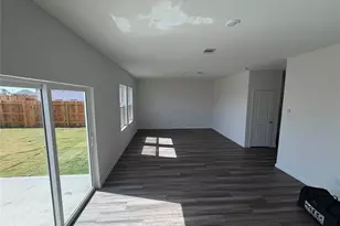 3205 Captain's Grove, Dickinson, TX 77539 - Photo 2