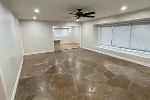 9415 Endicott Ln, Houston, TX 77096 - Photo 6