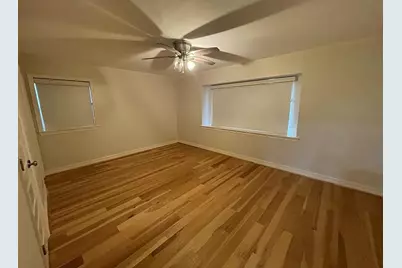 9415 Endicott Lane, Houston, TX 77096 - Photo 10