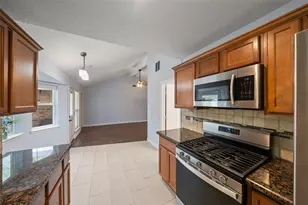 2010 Monterrey St, Kemah, TX 77565 - Photo 24