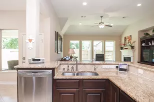 6915 Argonne Trail, Sugar Land, TX 77479 - Photo 14