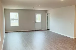 121 Sadie Marie Ln, Wharton, TX 77488 - Photo 4