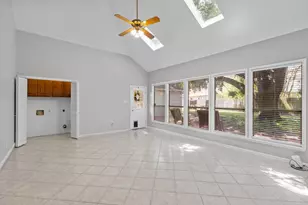8007 Tustin Dr, Houston, TX 77095 - Photo 16