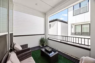 2718 Grand Fountains Dr, Houston, TX 77054 - Photo 16