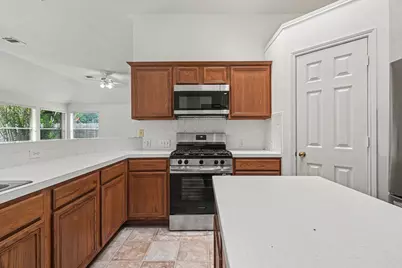 11903 Lakewood Trial Trail, Tomball, TX 77377 - Photo 14