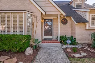 1619 Crystal Hills Dr, Houston, TX 77077 - Photo 2