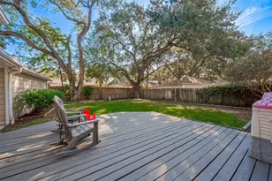 1619 Crystal Hills Dr, Houston, TX 77077 - Photo 16