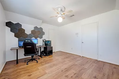 1619 Crystal Hills Drive, Houston, TX 77077 - Photo 22