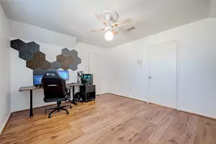 1619 Crystal Hills Dr, Houston, TX 77077 - Photo 22