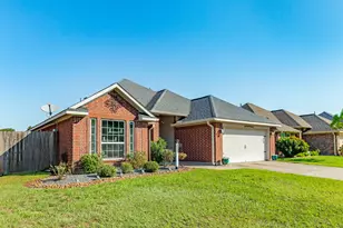 112 Blue Jay Ct, Richwood, TX 77566 - Photo 2