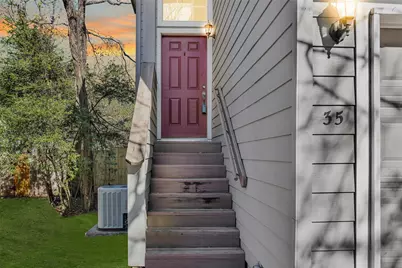 35 Marble Rock Place, The Woodlands, TX 77382 - Photo 2
