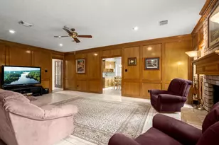 17722 Treeloch Ln, Spring, TX 77379 - Photo 10