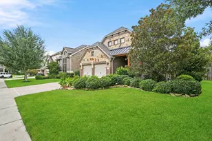 2019 Wild Peregrine Circle Circle, Katy, TX 77494 - Photo 2