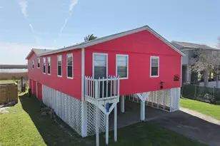 2012 Keystone, Port Bolivar, TX 77650 - Photo 6