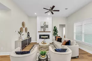 12341 N Chestnut Hls Dr, Conroe, TX 77303 - Photo 18