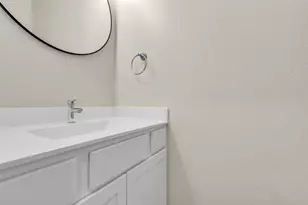 12341 N Chestnut Hls Dr, Conroe, TX 77303 - Photo 6