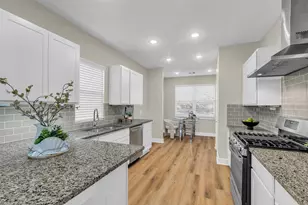 12341 N Chestnut Hls Dr, Conroe, TX 77303 - Photo 12