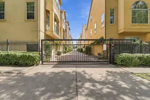 1602 Colorado St, Houston, TX 77007 - Photo 2
