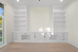 4121 Woodhaven St, Houston, TX 77025 - Photo 10