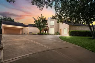 1306 Riverview Ct, Houston, TX 77077 - Photo 8