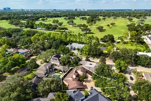 1306 Riverview Ct, Houston, TX 77077 - Photo 2
