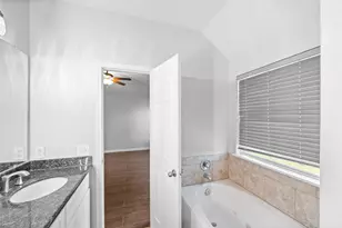 22543 Sweetglen Ct, Spring, TX 77373 - Photo 24