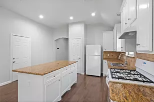 22543 Sweetglen Ct, Spring, TX 77373 - Photo 8