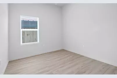 9725 Kerr Street #A, Houston, TX 77029 - Photo 30