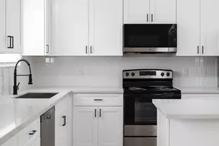 9725 Kerr St, Houston, TX 77029 - Photo 14