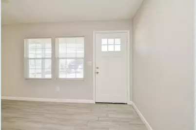 8162 Homewood Lane, Houston, TX 77028 - Photo 6