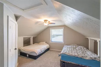 9619 Highmeadow Drive, Houston, TX 77063 - Photo 22