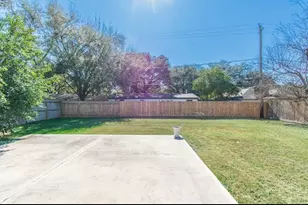 9619 Highmeadow Dr, Houston, TX 77063 - Photo 26