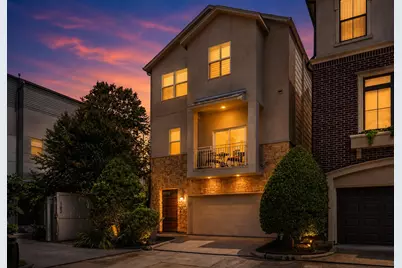 158 Vieux Carre Drive, Houston, TX 77009 - Photo 1