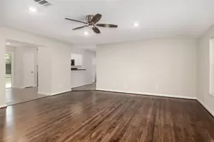 6225 Indigo St, Houston, TX 77074 - Photo 20