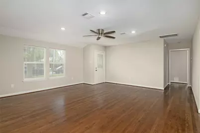 6225 Indigo Street, Houston, TX 77074 - Photo 18
