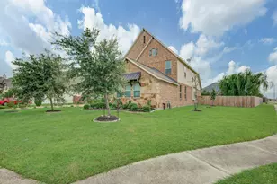 3077 Tradinghouse Creek Ln, League City, TX 77573 - Photo 2