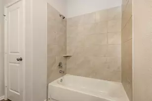 15226 Estrella W, Houston, TX 77073 - Photo 8
