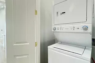 1024 62nd St, Galveston, TX 77551 - Photo 12