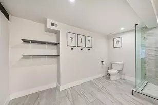 1715 30th St, Galveston, TX 77550 - Photo 26