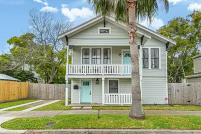 1715 30th Street, Galveston, TX 77550 - Photo 2