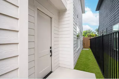 4605 Terry Street, Houston, TX 77009 - Photo 2
